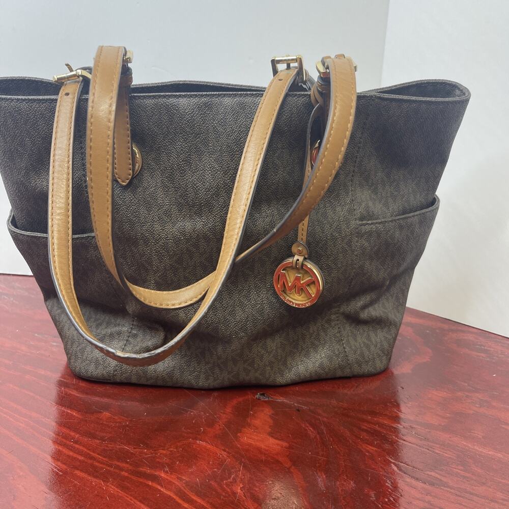 Michael Kors Jet Set Travel East West Signature Brown Tote Shoulder Handbag READ